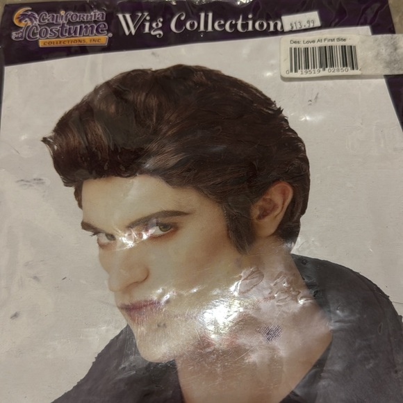 Halloween Wig, Love at First Bite, #Team Edward😍😍 - Picture 3 of 3